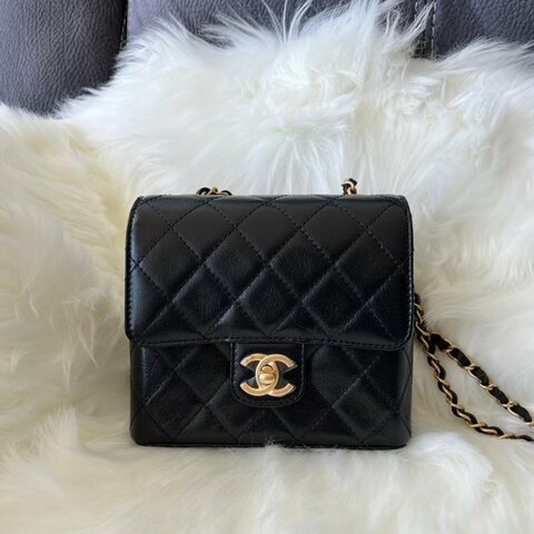 CHANEL 季節款方胖山羊皮黑 晶片款