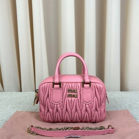 MiuMiu繆繆皺褶保齡球mini粉色鏈條包