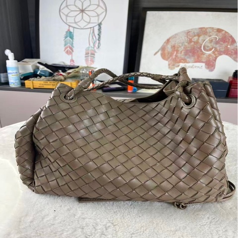 Bottega Veneta葆蝶家 新款大號降落傘包 Parachute巧克力棕色