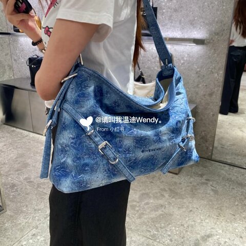GIVENCHY voyou 刺繡 37*31.5cm 99新配件塵袋