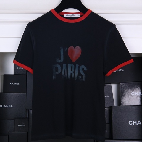 Dior 21年秀款红黑滚边爱心字母短袖上衣