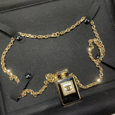 CHANEL 金色香水項鍊