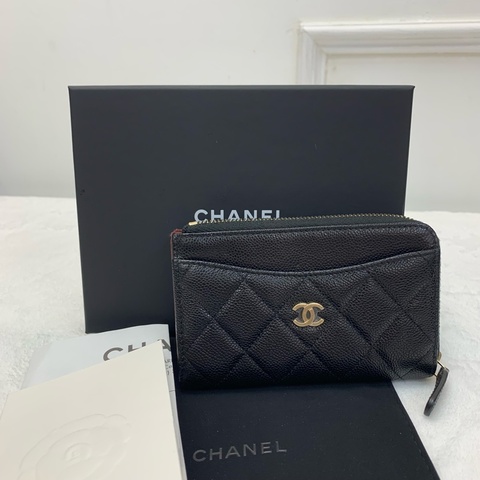 Full set 23C CHANEL 荔枝紋牛皮卡包 閒置新