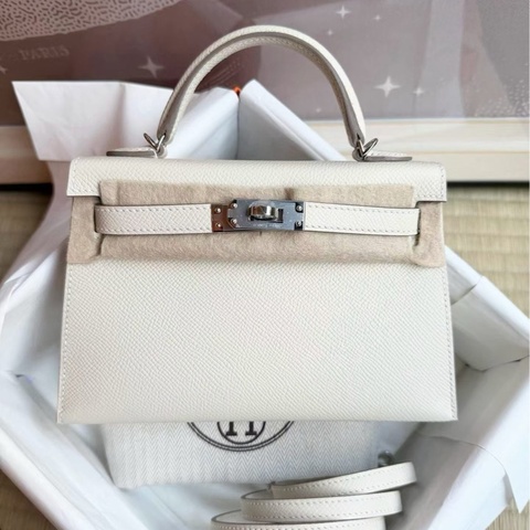 Hermes  Mini Kelly 二代 奶昔白銀扣 epsom G刻 6月票