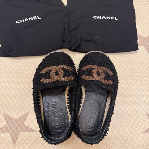 CHANEL 香奈兒草編鞋 黑金配色37