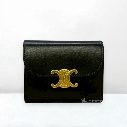A13292-Celine 黑小牛皮Triomphe凱旋金釦7卡三折短夾10D783DPV.38NO