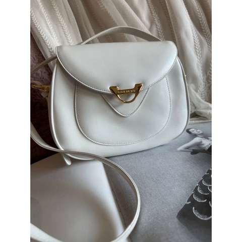 紀梵希 Givenchy 日本中古 絕版 古董 Vintage 白雪公主 Box 皮 絕美復古金扣 馬鞍包 斜背包