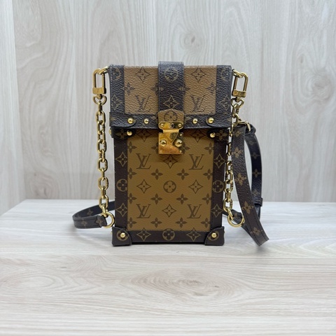 Lv 老花手機硬殼包