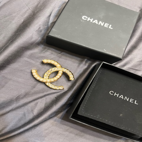 Chanel雙C珍珠+水鑽超美胸針