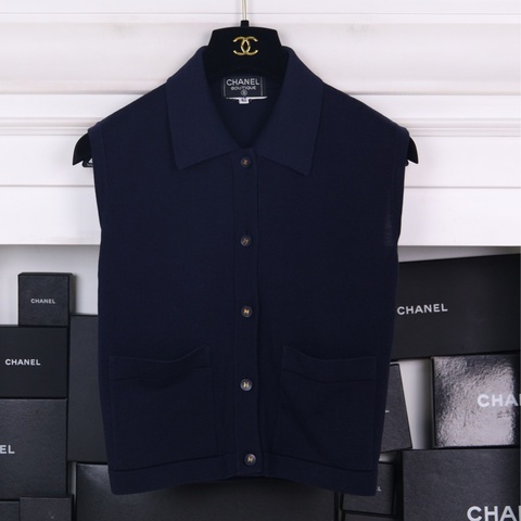 Chanel 深蓝色金扣针织背心上衣外套