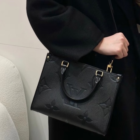 全新全配🖤✨＃Lv＃on the go＃黑色小號＃2024購證＃晶片款
