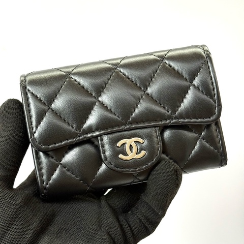 CHANEL 香奈兒 黑色羊皮卡夾 MATELASSE LAMBSKIN CARD HOLDER NO.23