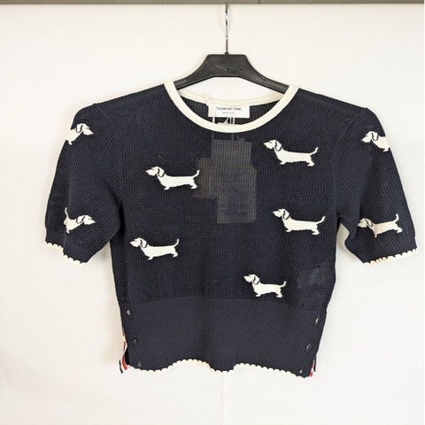莉亞精品♡  Thom Browne 小狗針織衫 尺碼40 近新美品