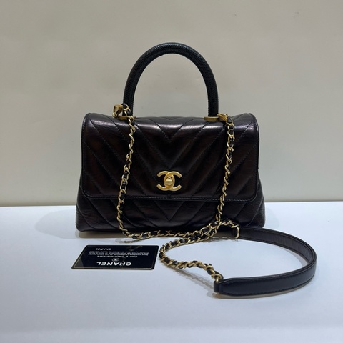 Chanel/香奈兒 黑金牛皮v紋 蜥蜴皮手柄 小號 25開有卡cocohandl 經典金扣