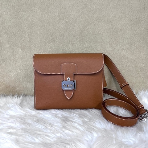 Hermes 37 金棕Epsom 銀釦Sac a depeches 21郵差包