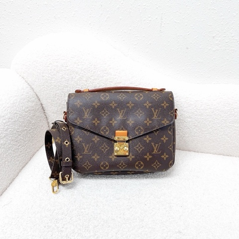 LV Pochette Metis MNG