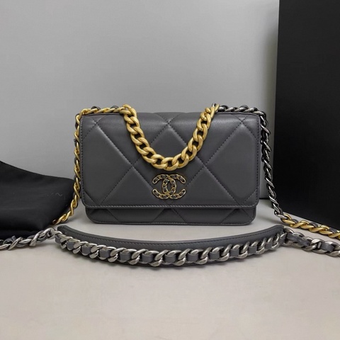 Chanel香奈兒 19bag灰金全皮woc 鏈條包 芯片款