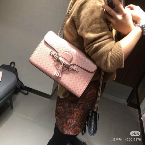GUCCI 粉金老花logo 壓紋馬銜扣流蘇肩背腋下包 30*18*8 98新配件塵袋