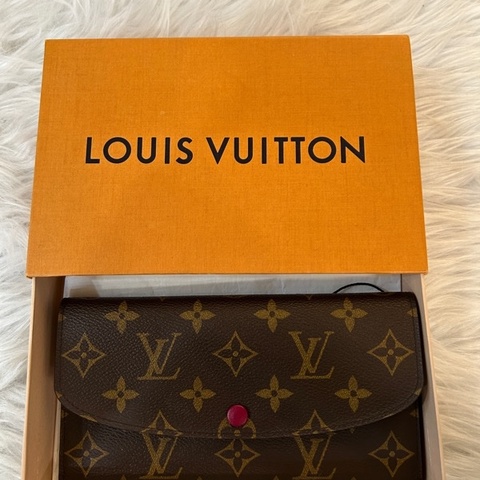 LV 老花sarah 紅色扣子長夾