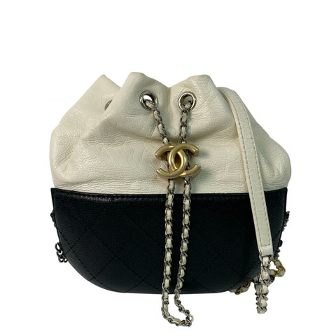 △ CHANEL 香奈兒 Black And White Calfskin Gold, Silver, Grey Tone Metal Drawstring No.25 Chain Crossbody Bag 黑色和白色小牛皮金色, 銀色, 灰色金屬索繩No.25鎖鏈斜揹袋-267007861
