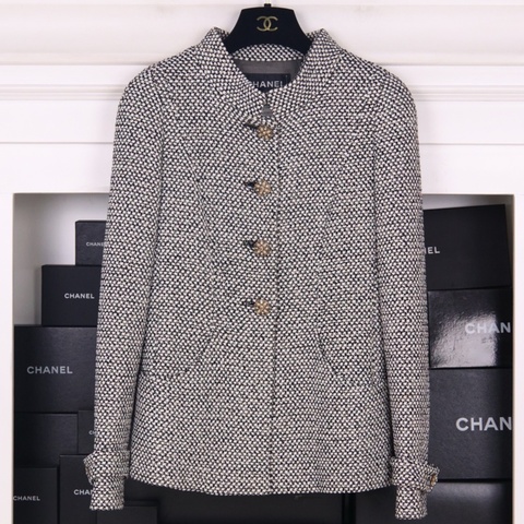 Chanel 12年孟买系列黑白格纹粗花呢琉璃扣立领上衣外套