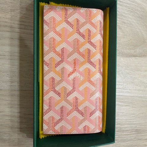 GOYARD 護照夾