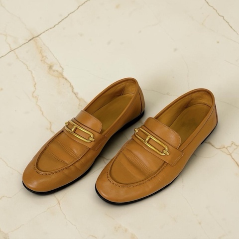 莉亞精品♡HERMES 豬鼻釦金棕樂福鞋 #38.5 二手