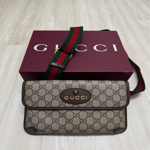 gucci老花虎頭斜背包