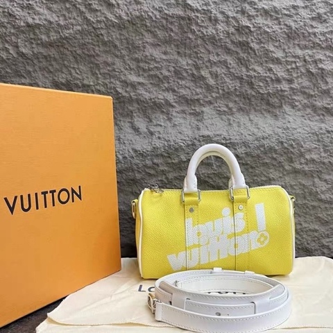 lv 檸檬黃色牛皮keepall xs 手提斜背包21x12x9cm 9新 配件塵袋 肩帶