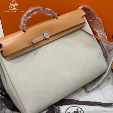 🌈Hermes🧡Herbag 39🧡淺棕色皮拼米色帆布銀扣🧡未使用閑置🌈Stamp K🌟herbag39🌟herbag🌟愛馬仕🌟