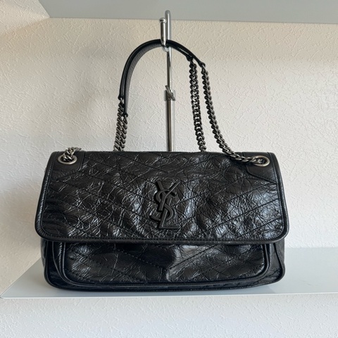 YSL 黑色Niki MM🌻