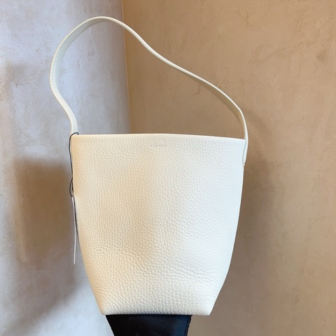 the row park tote bag 小號象牙白ivory小牛皮