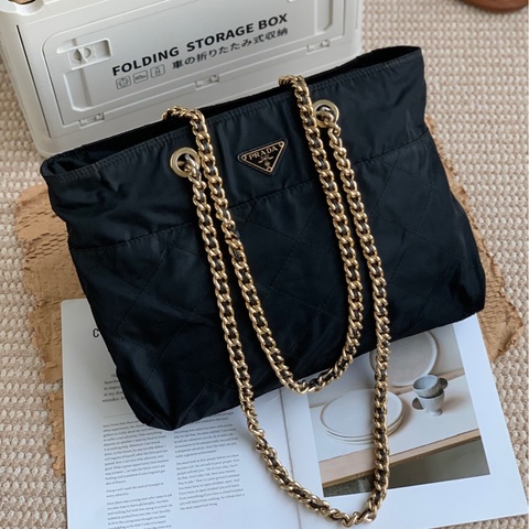 prada 普拉達 降落傘大號黑金 機場包單肩鏈條