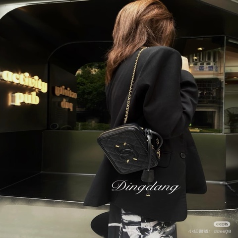 #99新全配 荔枝皮❤️‍🔥香奈兒黑金荔枝皮Vanity case