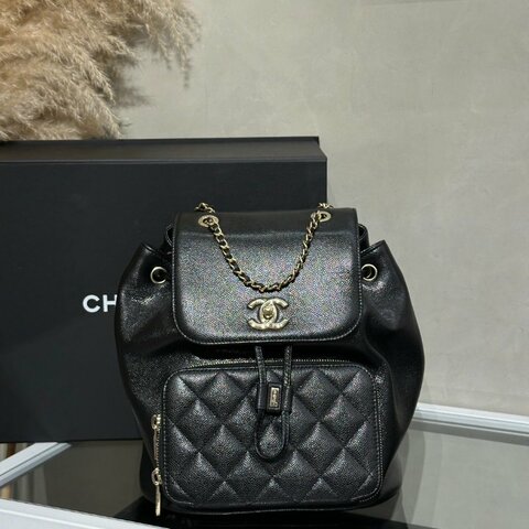 CHANEL Affinity粒面牛皮後背包 - 黑金
