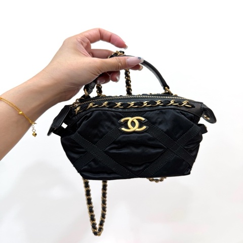 《仙闆名牌精品》Chanel 香奈兒 尼龍 羅緞 黑色 鏈帶包 小廢包 斜背包 肩背包 手提包