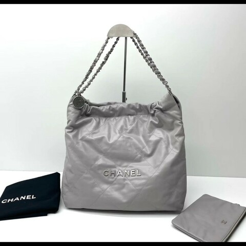 Chanel medium 22Bag 淺灰