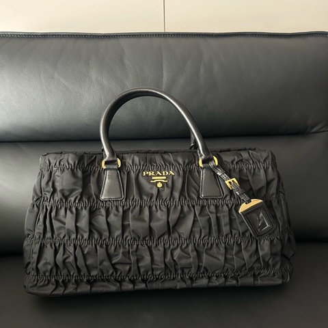 Prada 普拉達 黑色 尼龍 褶皺 手提包 附件：肩帶