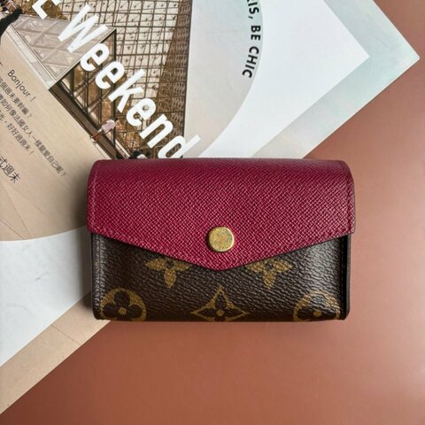 停產款式 ::LOUIS VUTTION:: LV M61273 Sarah Multicartes 經典花紋拼紅色皮革釦式風琴卡包