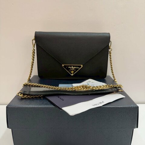 PRADA 斜背包/側背包/鍊包 88成新