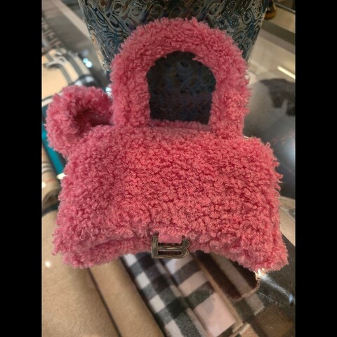Balenciga斜挎女包