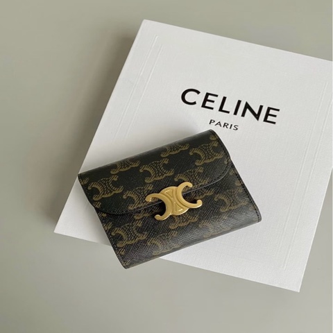 #經典凱旋門✨ #CELINE老花三摺短夾 #閒置新🌟 #原模在