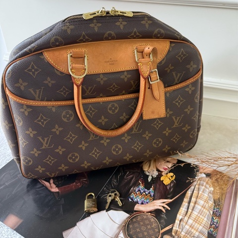 Deauville GM 經典大珍包(棕色) M47270