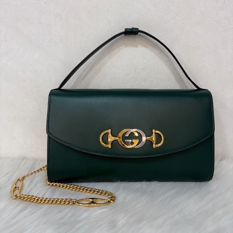 GUCCI 572375 ZUMI 綠色BOX光片皮革金鏈斜背包 側背包 斜挎包 手拿包