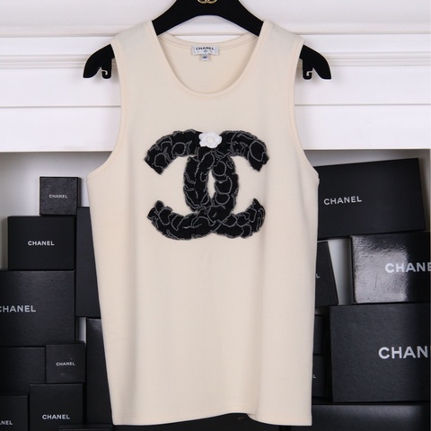 Chanel 20A早秋高级手工坊巴黎天际线秀款白色山茶花