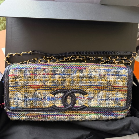 98新 Chanel 彩色粗花呢拼深藍色蛇皮CF 口蓋包26cm