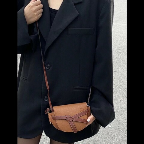 Loewe 羅意威 gate mini焦糖色