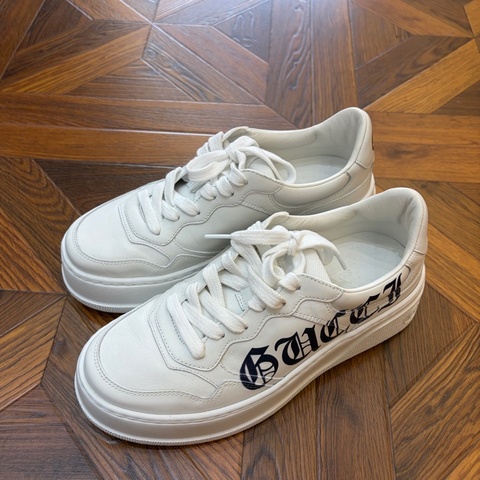 古馳/Gucci 白色梵文餅乾鞋37碼 閒置新