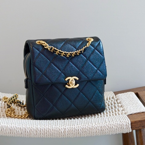 Chanel 香奈兒 黑金牛皮荔枝紋Ado雙肩包 芯片款