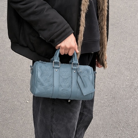 一上架就被問爆‼️LV Keepall 25 保齡球包夢幻釋出✨